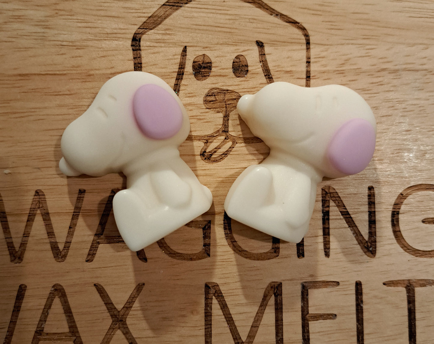 Dog Snoopy inspired Wax Melt