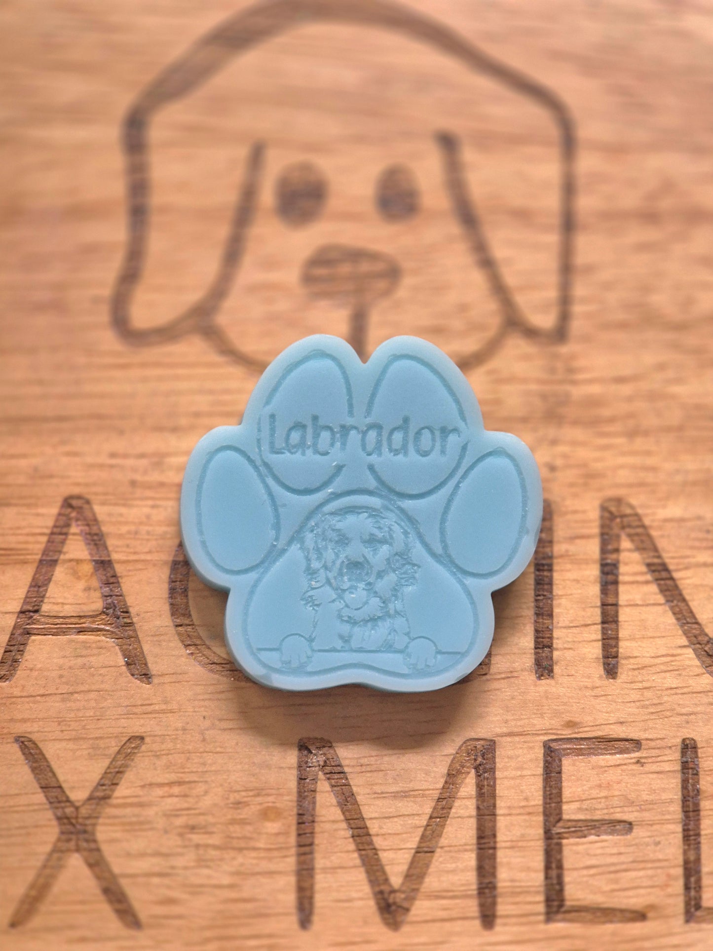 REDUCED Labrador Breed Paw Wax Melt