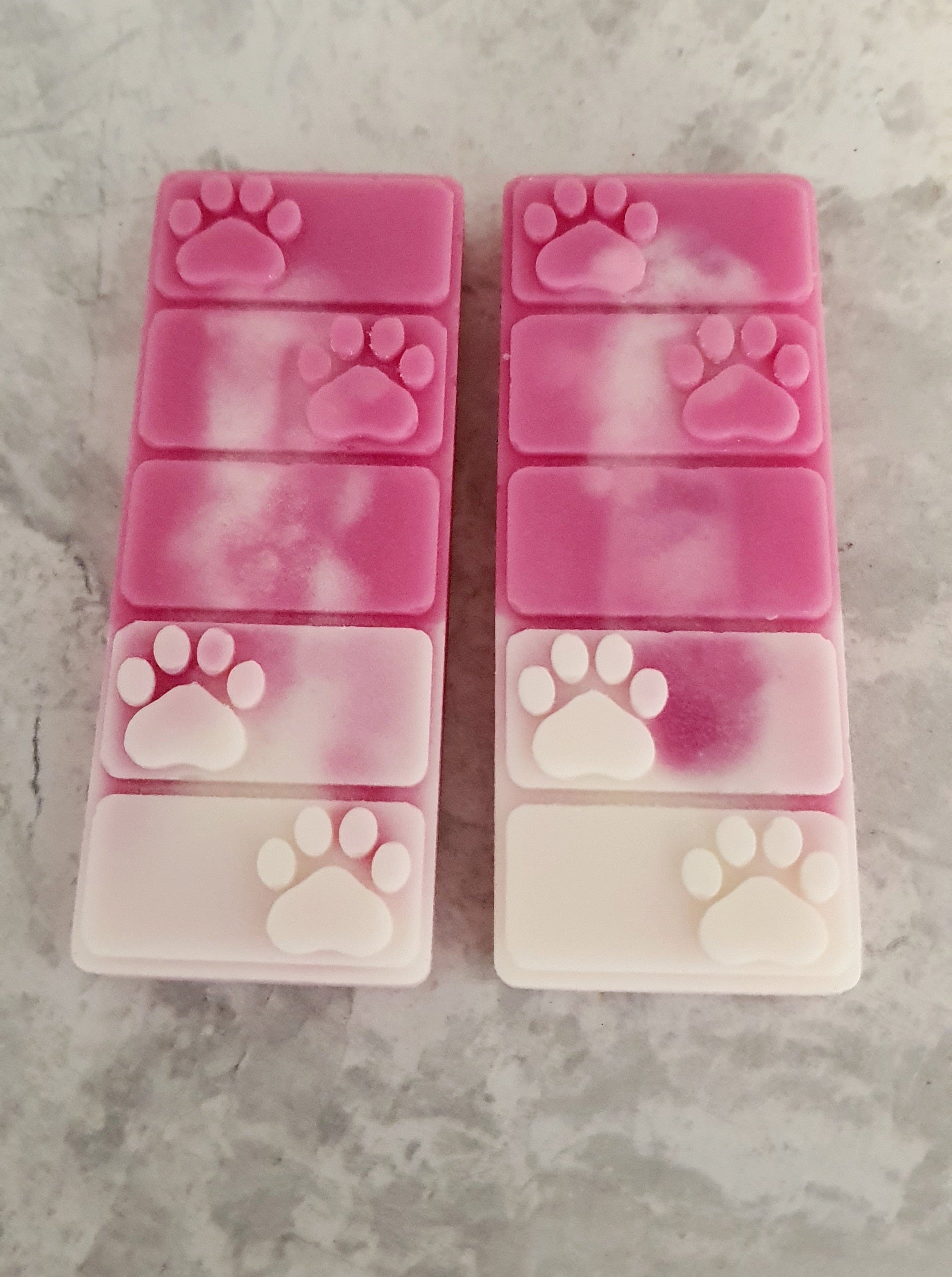 Paw Print Snap Bar