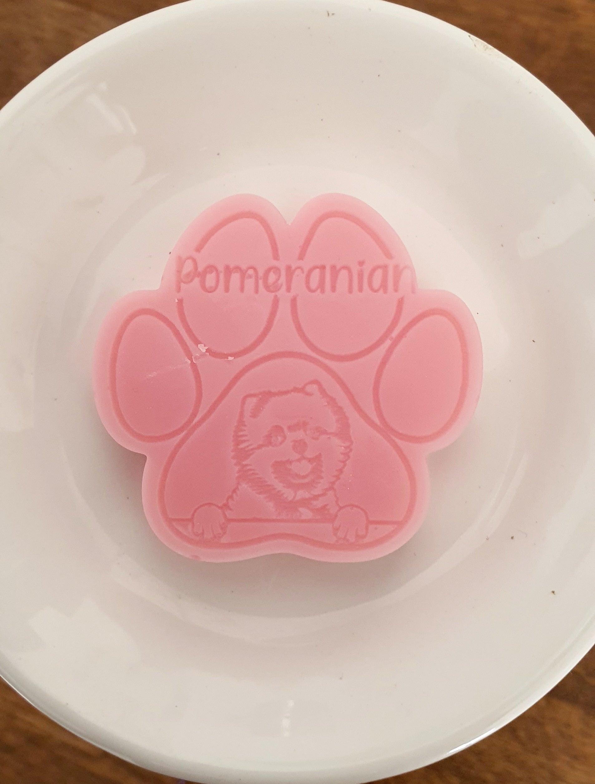 Pomeranian paw gift